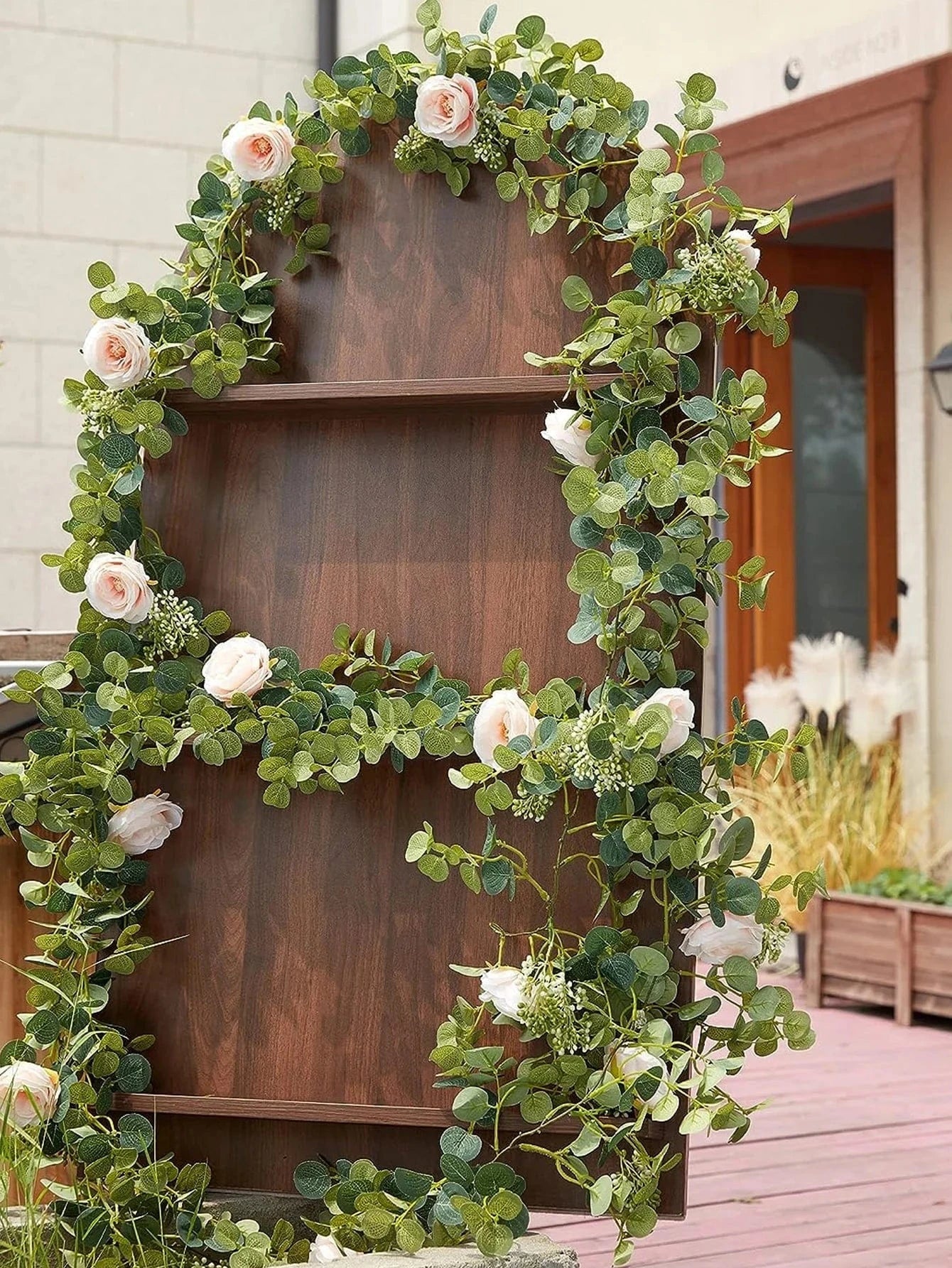 Chemin de table fleuri eucalyptus Blanc rose