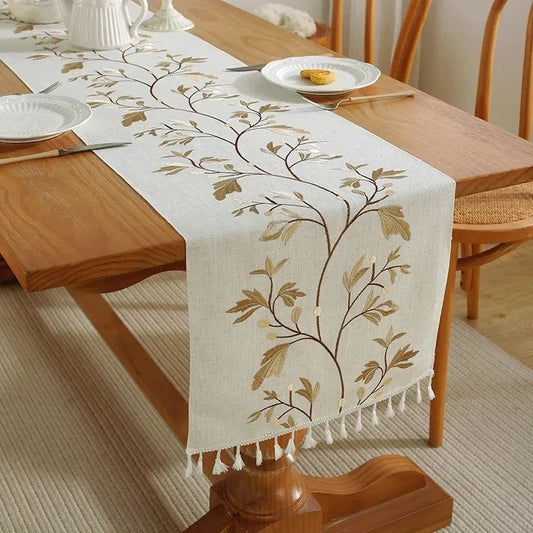 Chemin de table à broder