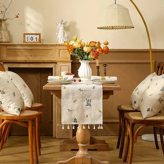 Chemin de table broderie 30x90cm / Blanc