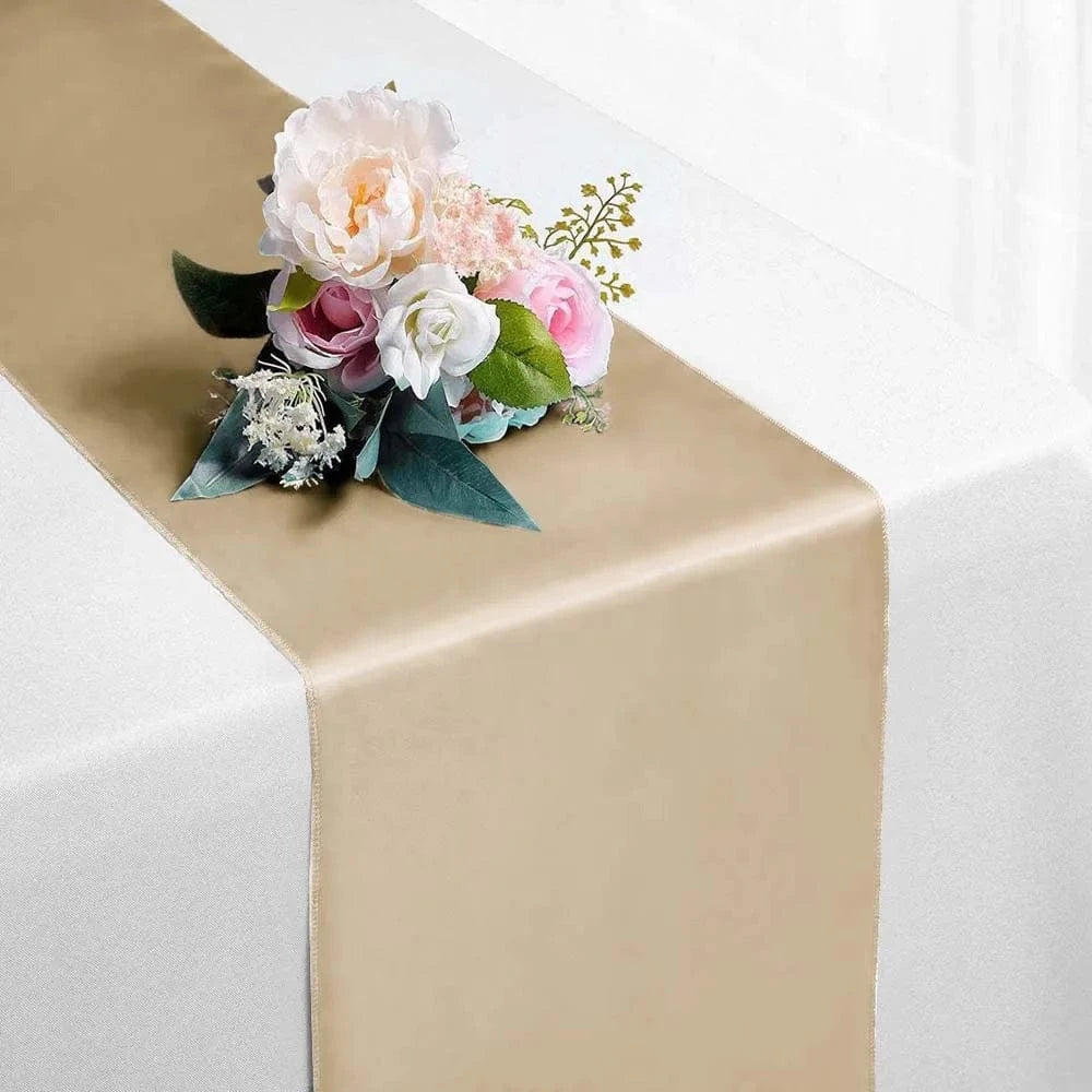 Chemin de table doré