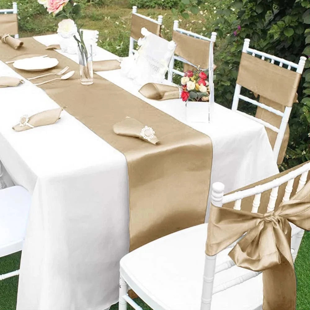 Chemin de table doré
